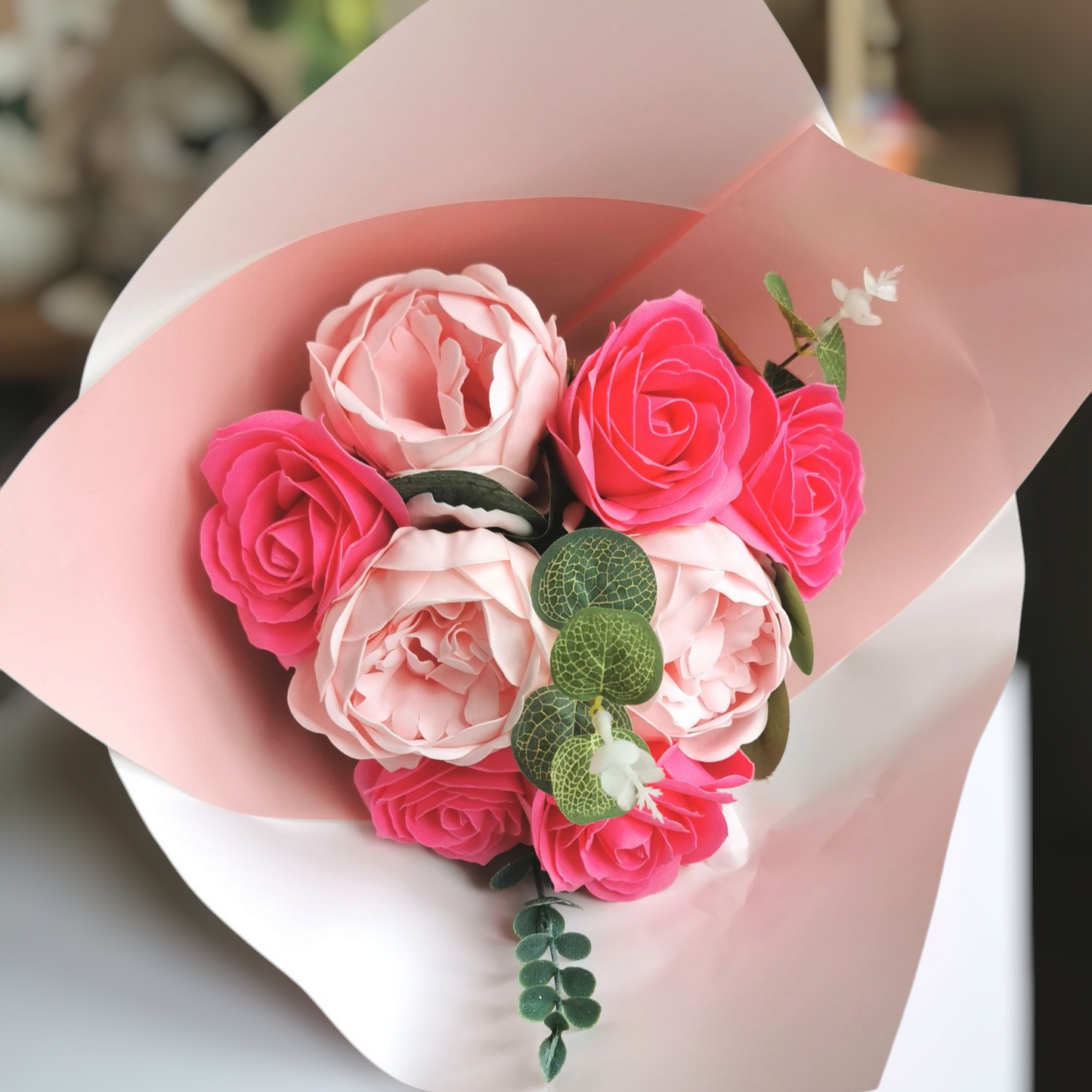 cadeau pour femme, cadeau pour homme, anniversaire, rose éternelle, fleurs de savon, cadeau original, cadeau chic, cadeau pour mariage, cadeau de naissance, cadeau pour jeune fille, rose, pivoine, cadeau tendance pas cher, cadeau chic, cadeau élégant pour femme, cadeau pour Noël, cadeau pour fête des mères, cadeau bonne fête mamie, cadeau fête des grands mères, cadeau pour maîtresse, cadeau pour mariage, cadeau original, fleurs de savon, cadeau saint_valentin