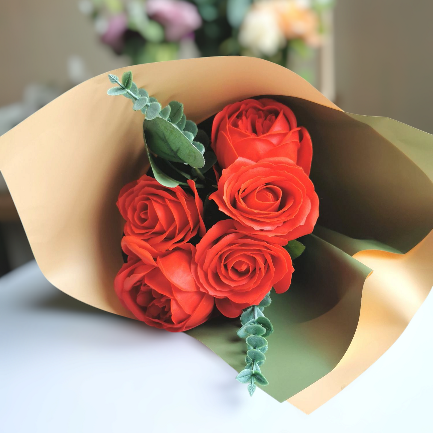 cadeau pour femme, cadeau pour homme, anniversaire, rose éternelle, fleurs de savon, cadeau original, cadeau chic, cadeau pour mariage, cadeau de naissance, cadeau pour jeune fille, rose, pivoine, cadeau tendance pas cher, cadeau chic, cadeau élégant pour femme, cadeau pour Noël, cadeau pour fête des mères, cadeau bonne fête mamie, cadeau fête des grands mères, cadeau pour maîtresse, cadeau pour mariage, cadeau original, fleurs de savon, cadeau saint_valentin