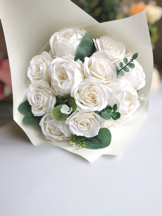 cadeau pour femme, cadeau pour homme, anniversaire, rose éternelle, fleurs de savon, cadeau original, cadeau chic, cadeau pour mariage, cadeau de naissance, cadeau pour jeune fille, rose, pivoine, cadeau tendance pas cher, cadeau chic, cadeau élégant pour femme, cadeau pour Noël, cadeau pour fête des mères, cadeau bonne fête mamie, cadeau fête des grands mères, cadeau pour maîtresse, cadeau pour mariage, cadeau original, fleurs de savon, cadeau saint_valentin